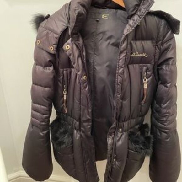 Cavalli down jacket with detachable hood and fox fur. - Picture 6 of 7